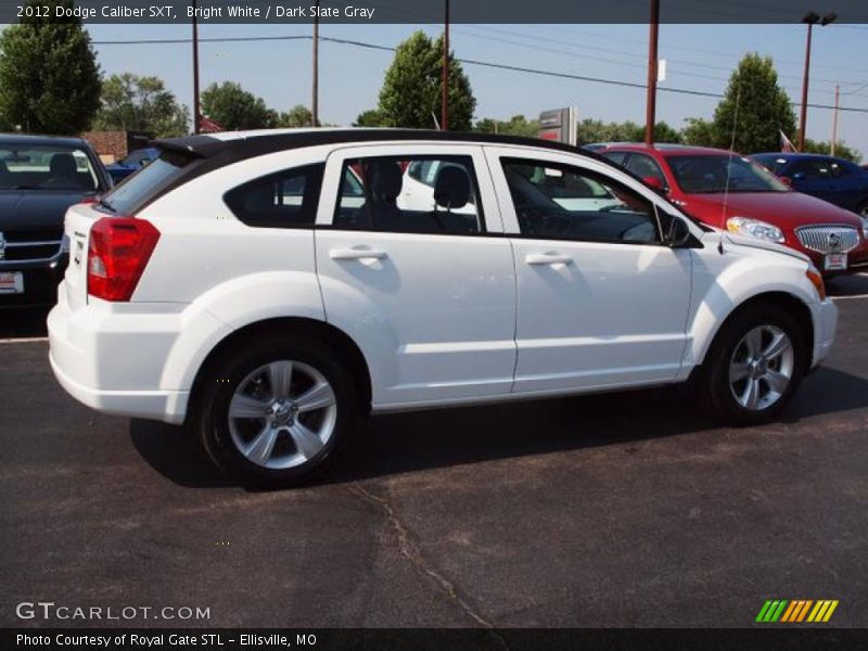 Bright White / Dark Slate Gray 2012 Dodge Caliber SXT