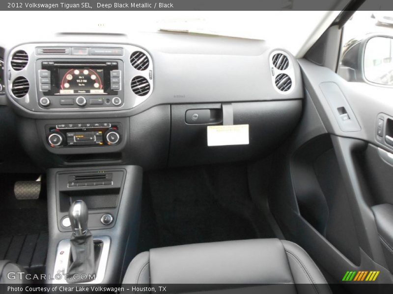 Deep Black Metallic / Black 2012 Volkswagen Tiguan SEL
