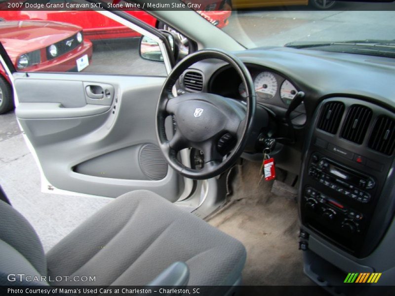 Stone White / Medium Slate Gray 2007 Dodge Grand Caravan SXT