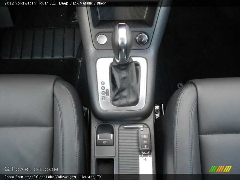  2012 Tiguan SEL 6 Speed Tiptronic Automatic Shifter