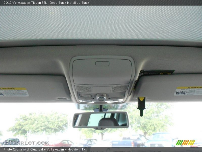 Deep Black Metallic / Black 2012 Volkswagen Tiguan SEL