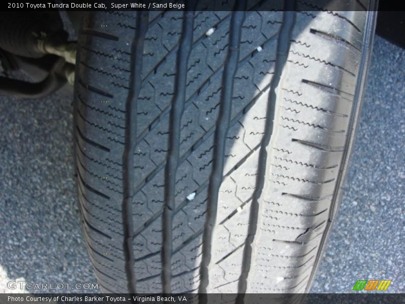 Super White / Sand Beige 2010 Toyota Tundra Double Cab