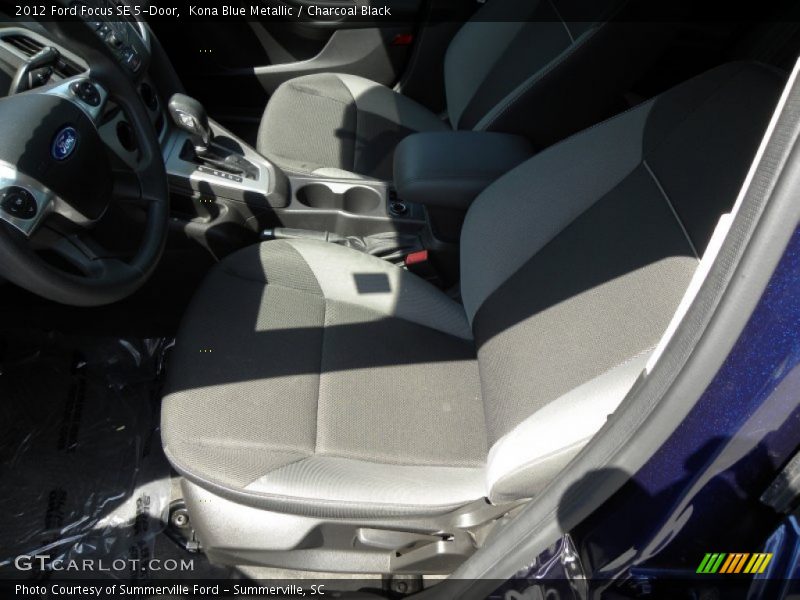 Kona Blue Metallic / Charcoal Black 2012 Ford Focus SE 5-Door