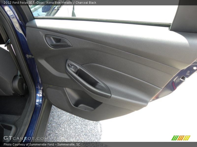 Kona Blue Metallic / Charcoal Black 2012 Ford Focus SE 5-Door