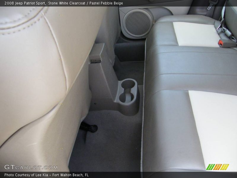 Stone White Clearcoat / Pastel Pebble Beige 2008 Jeep Patriot Sport