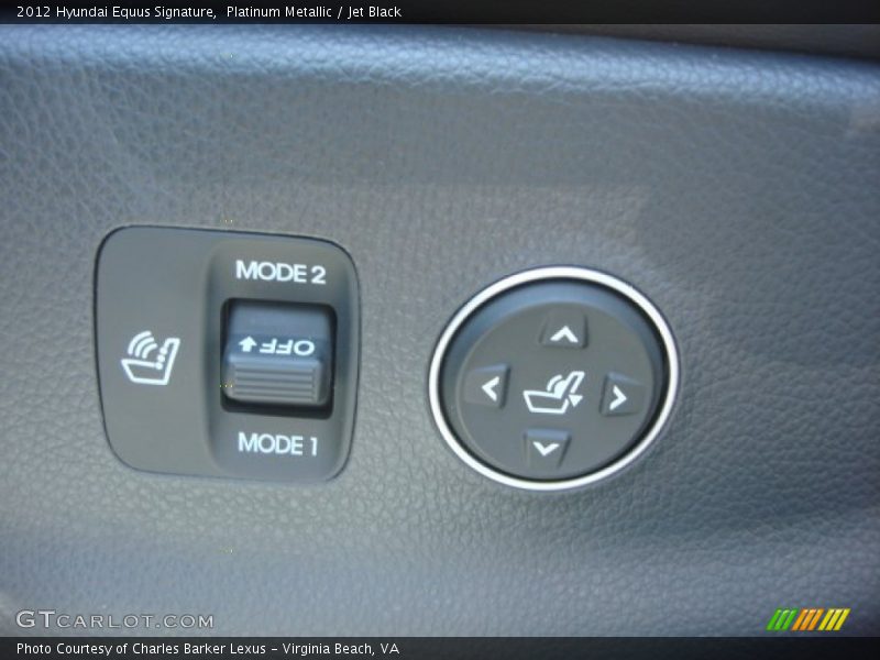 Platinum Metallic / Jet Black 2012 Hyundai Equus Signature