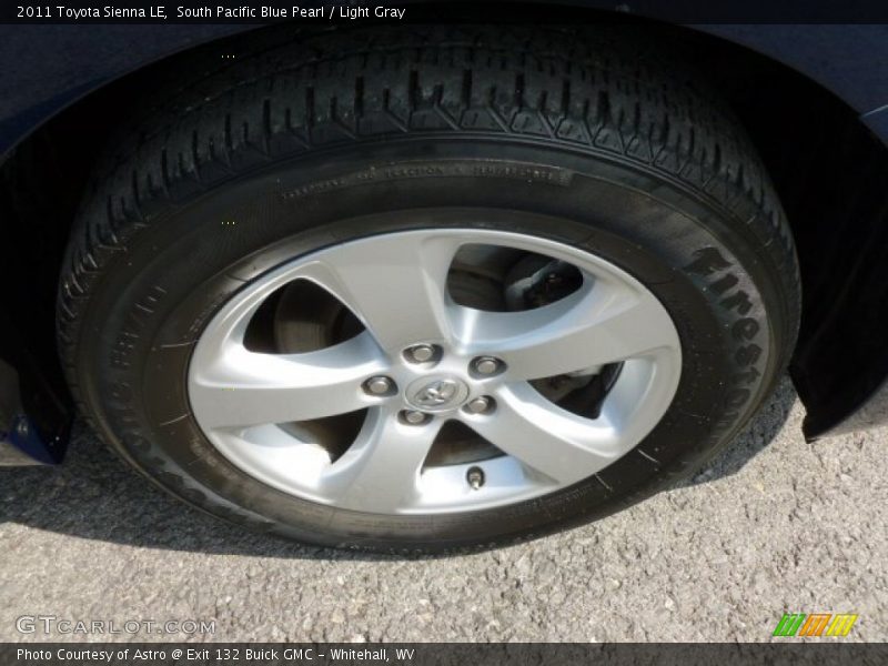 South Pacific Blue Pearl / Light Gray 2011 Toyota Sienna LE