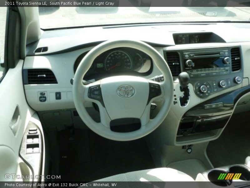 South Pacific Blue Pearl / Light Gray 2011 Toyota Sienna LE