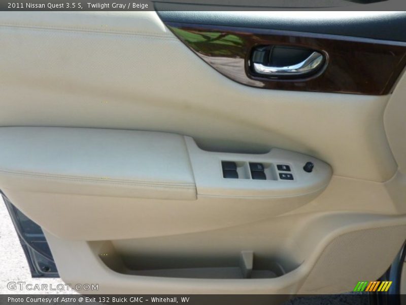 Twilight Gray / Beige 2011 Nissan Quest 3.5 S