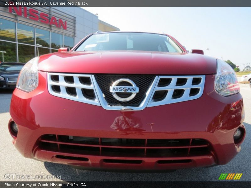 Cayenne Red / Black 2012 Nissan Rogue SV