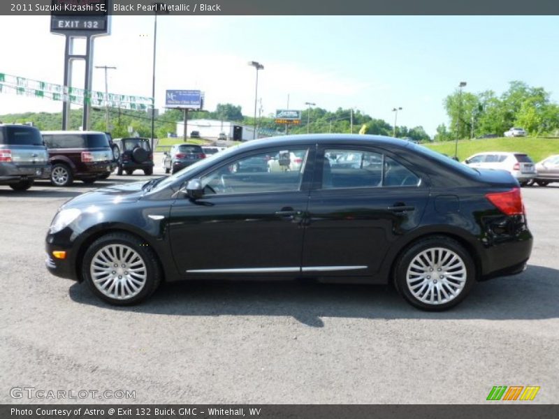 Black Pearl Metallic / Black 2011 Suzuki Kizashi SE