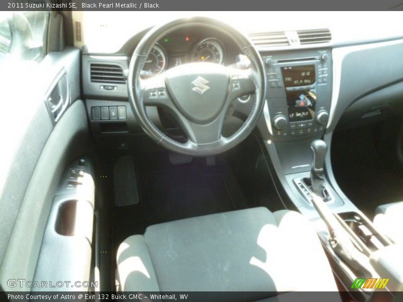 Black Pearl Metallic / Black 2011 Suzuki Kizashi SE