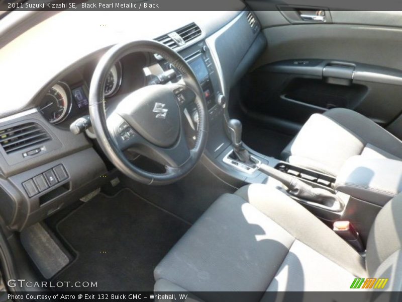 Black Pearl Metallic / Black 2011 Suzuki Kizashi SE