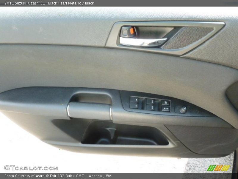 Black Pearl Metallic / Black 2011 Suzuki Kizashi SE