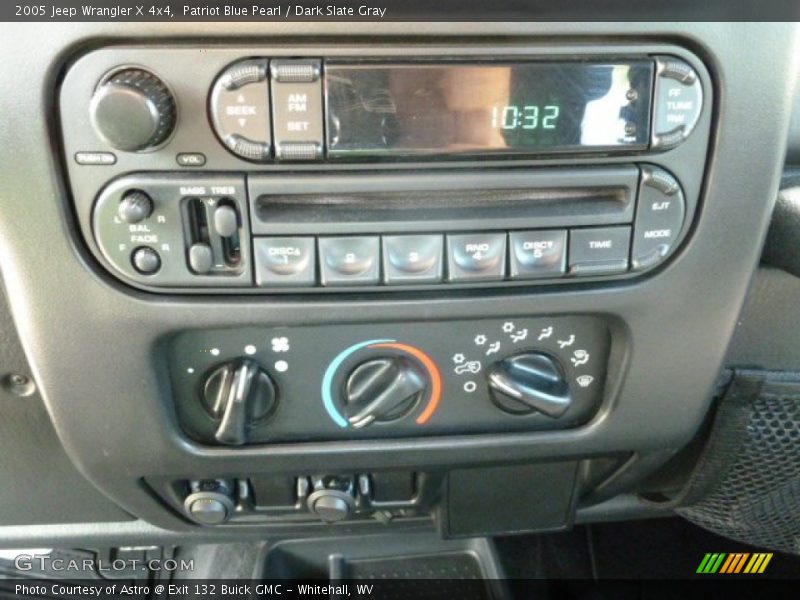 Patriot Blue Pearl / Dark Slate Gray 2005 Jeep Wrangler X 4x4