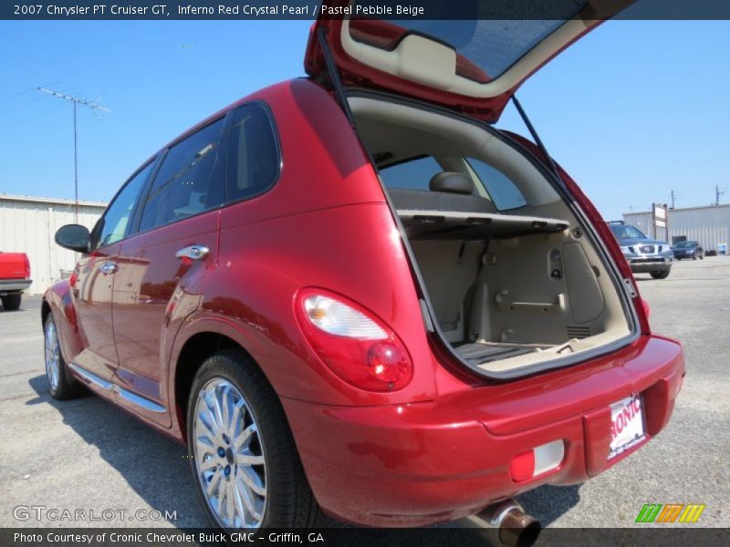 Inferno Red Crystal Pearl / Pastel Pebble Beige 2007 Chrysler PT Cruiser GT