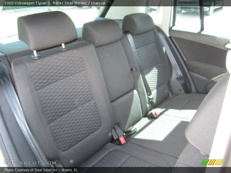 Reflex Silver Metallic / Charcoal 2009 Volkswagen Tiguan S