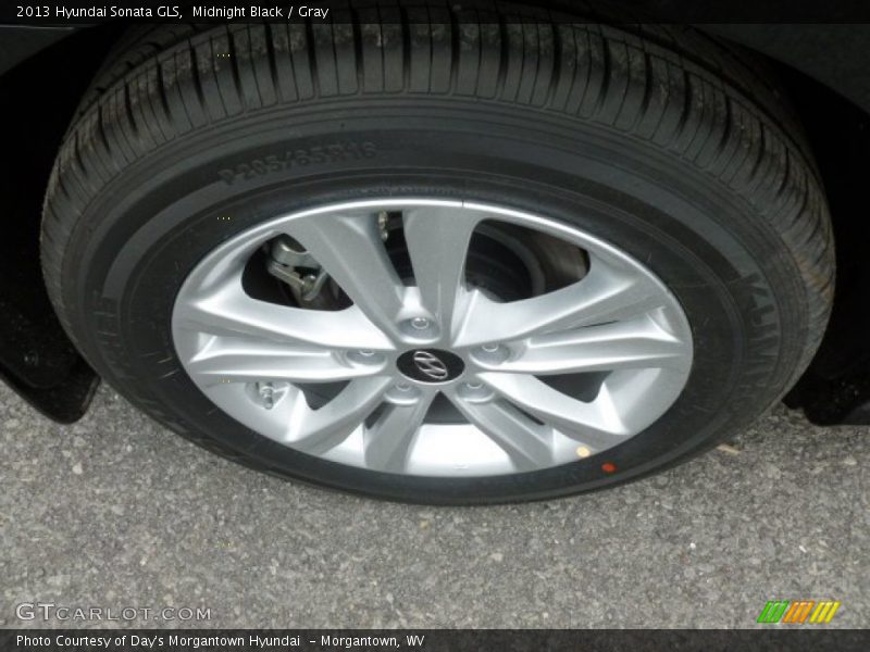 Midnight Black / Gray 2013 Hyundai Sonata GLS