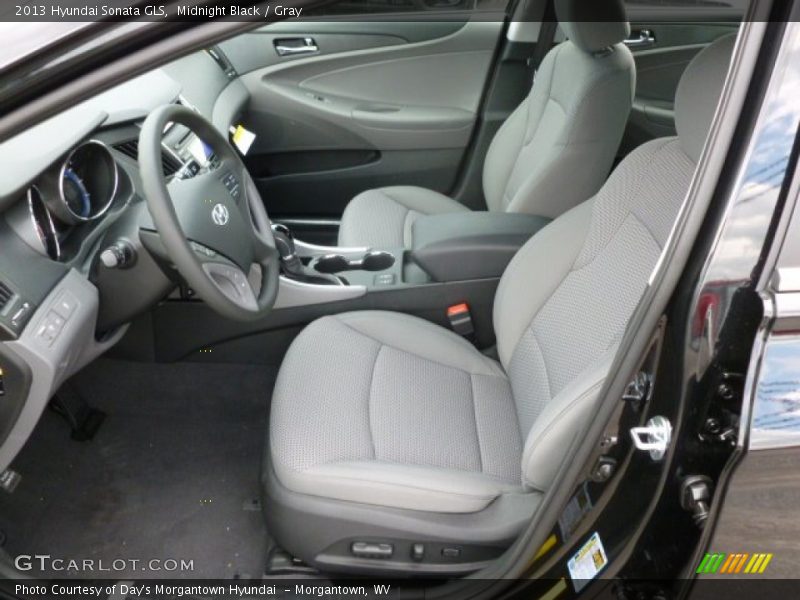 Midnight Black / Gray 2013 Hyundai Sonata GLS