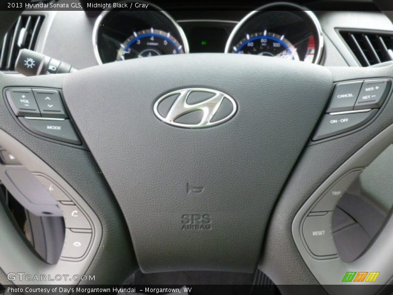 Midnight Black / Gray 2013 Hyundai Sonata GLS