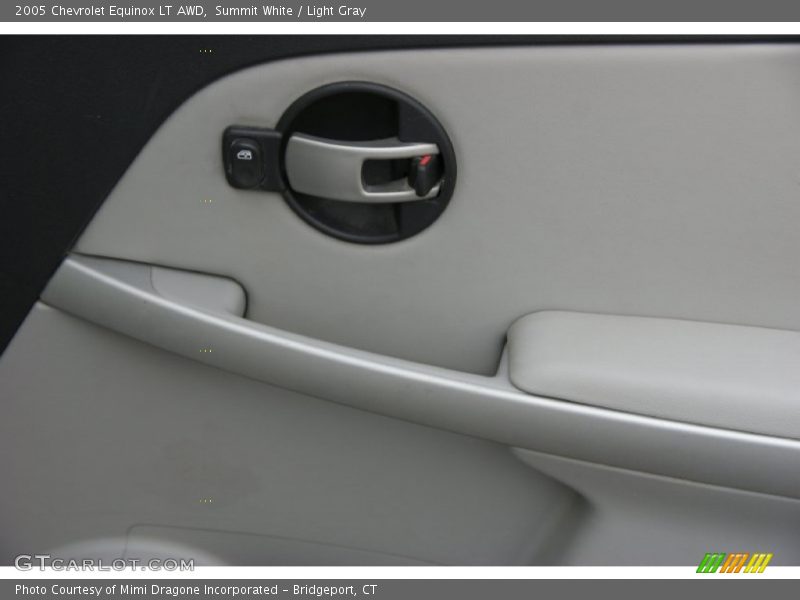 Summit White / Light Gray 2005 Chevrolet Equinox LT AWD