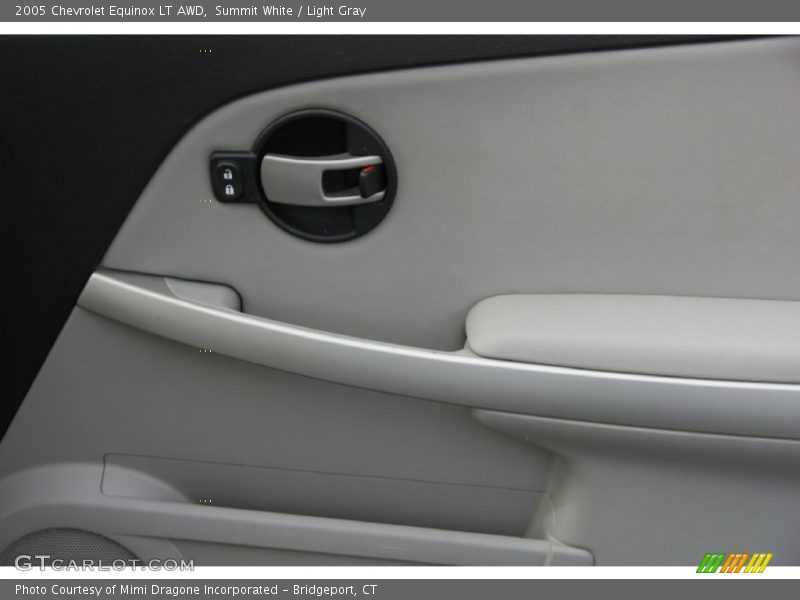 Summit White / Light Gray 2005 Chevrolet Equinox LT AWD