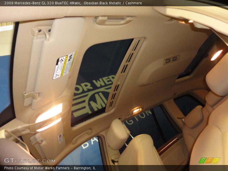 Obsidian Black Metallic / Cashmere 2009 Mercedes-Benz GL 320 BlueTEC 4Matic
