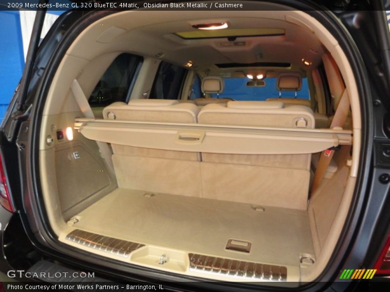 Obsidian Black Metallic / Cashmere 2009 Mercedes-Benz GL 320 BlueTEC 4Matic
