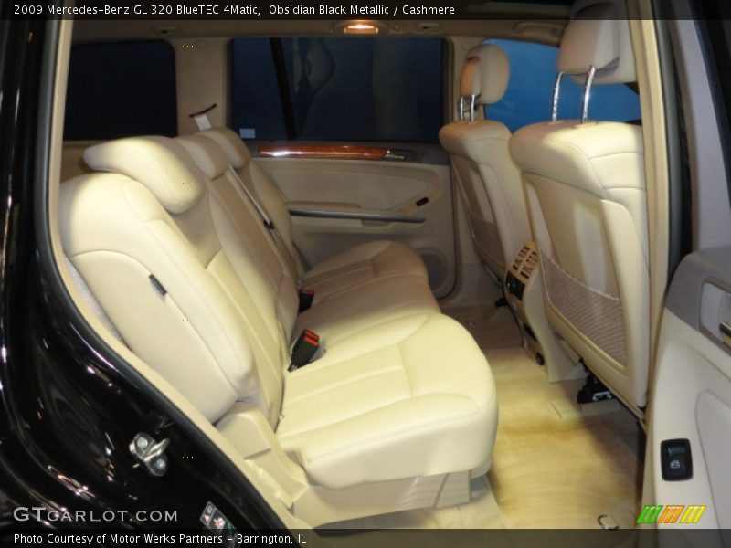 Obsidian Black Metallic / Cashmere 2009 Mercedes-Benz GL 320 BlueTEC 4Matic
