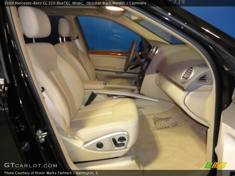 Obsidian Black Metallic / Cashmere 2009 Mercedes-Benz GL 320 BlueTEC 4Matic