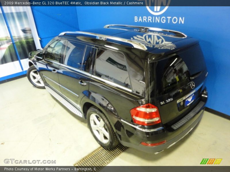 Obsidian Black Metallic / Cashmere 2009 Mercedes-Benz GL 320 BlueTEC 4Matic