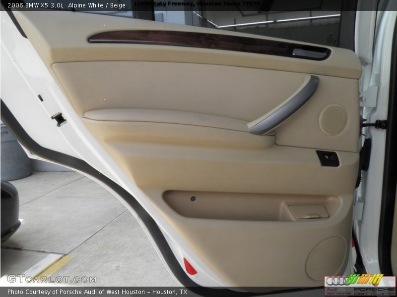 Alpine White / Beige 2006 BMW X5 3.0i