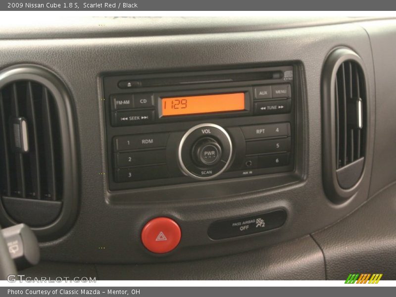 Audio System of 2009 Cube 1.8 S