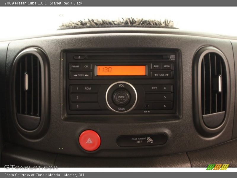 Scarlet Red / Black 2009 Nissan Cube 1.8 S