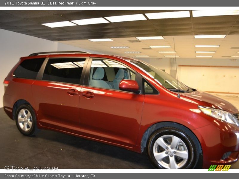 Salsa Red Pearl / Light Gray 2011 Toyota Sienna LE