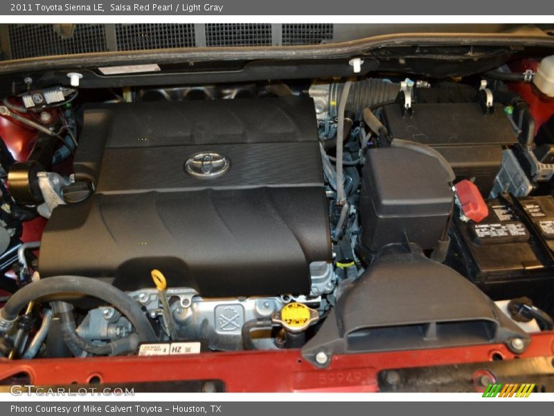 Salsa Red Pearl / Light Gray 2011 Toyota Sienna LE