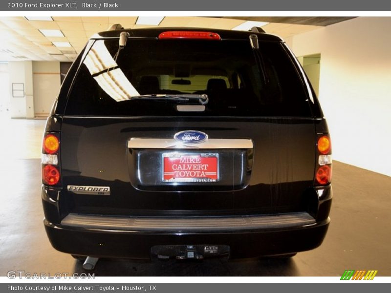 Black / Black 2010 Ford Explorer XLT