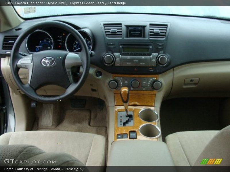 Cypress Green Pearl / Sand Beige 2009 Toyota Highlander Hybrid 4WD