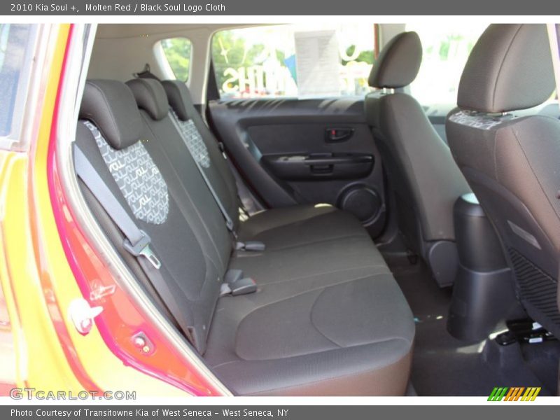 Molten Red / Black Soul Logo Cloth 2010 Kia Soul +