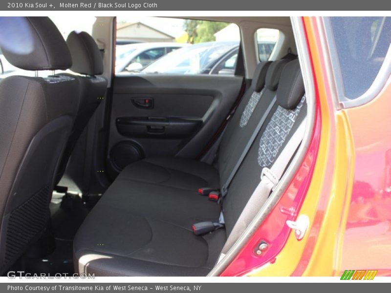 Molten Red / Black Soul Logo Cloth 2010 Kia Soul +