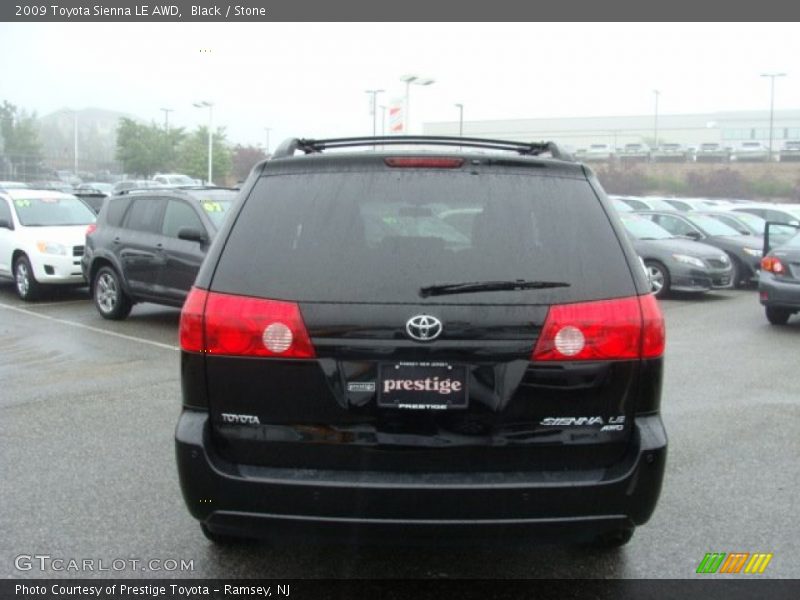 Black / Stone 2009 Toyota Sienna LE AWD