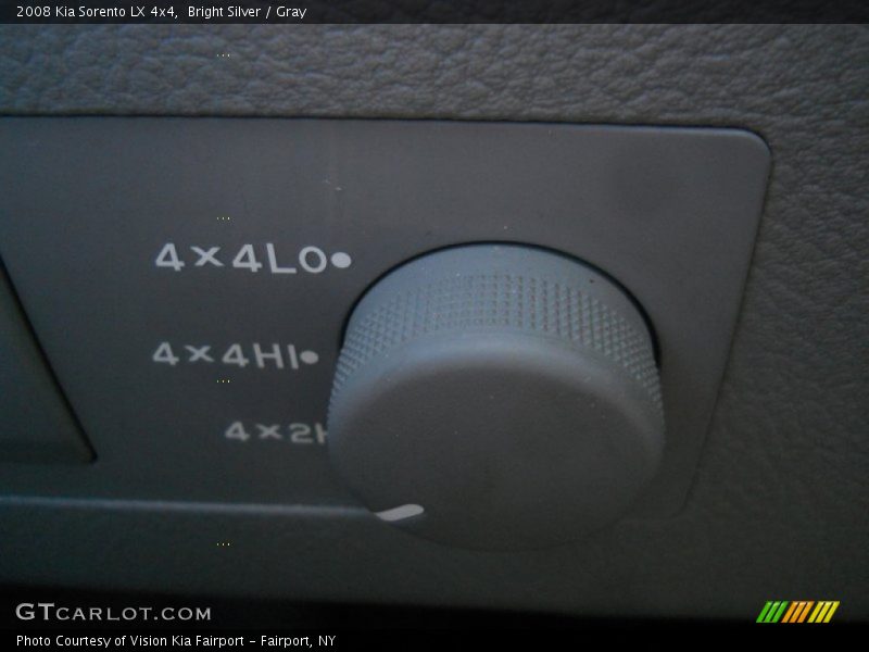 Bright Silver / Gray 2008 Kia Sorento LX 4x4