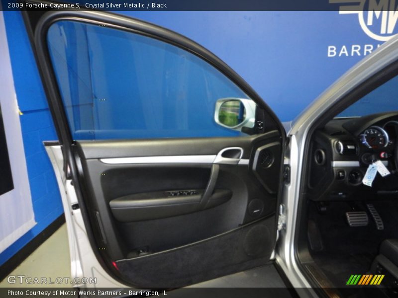 Crystal Silver Metallic / Black 2009 Porsche Cayenne S