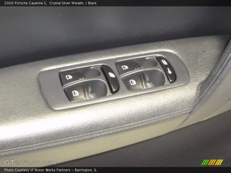Crystal Silver Metallic / Black 2009 Porsche Cayenne S