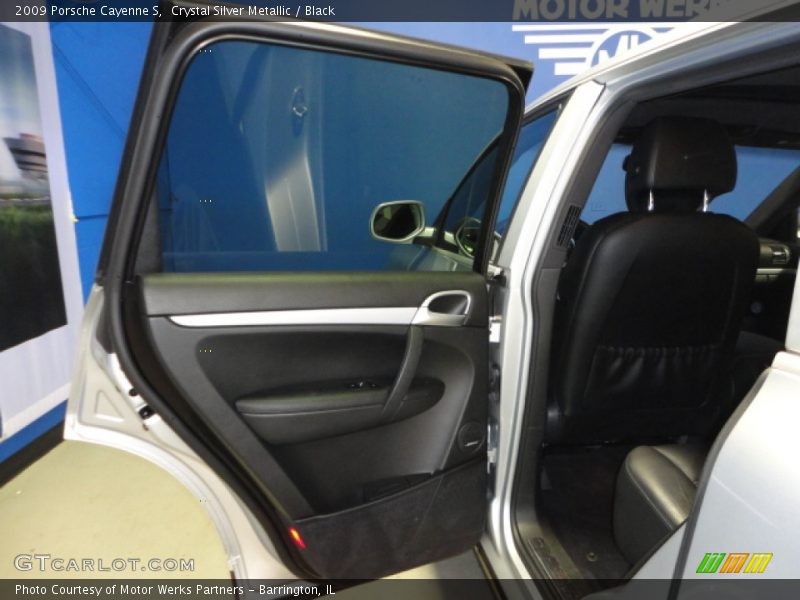 Crystal Silver Metallic / Black 2009 Porsche Cayenne S