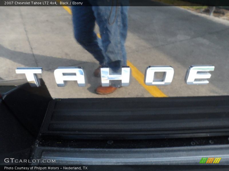Black / Ebony 2007 Chevrolet Tahoe LTZ 4x4
