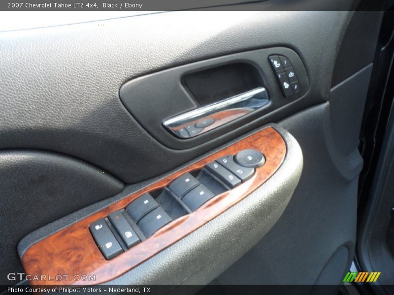 Black / Ebony 2007 Chevrolet Tahoe LTZ 4x4