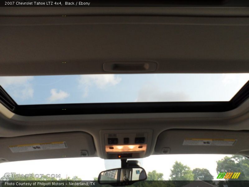 Black / Ebony 2007 Chevrolet Tahoe LTZ 4x4