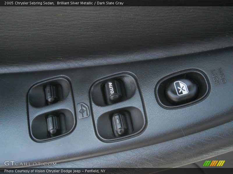 Brilliant Silver Metallic / Dark Slate Gray 2005 Chrysler Sebring Sedan