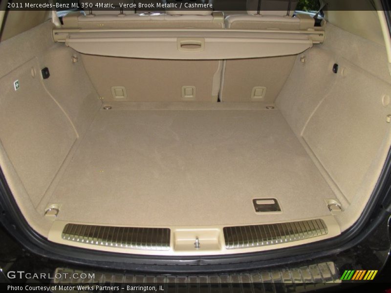  2011 ML 350 4Matic Trunk